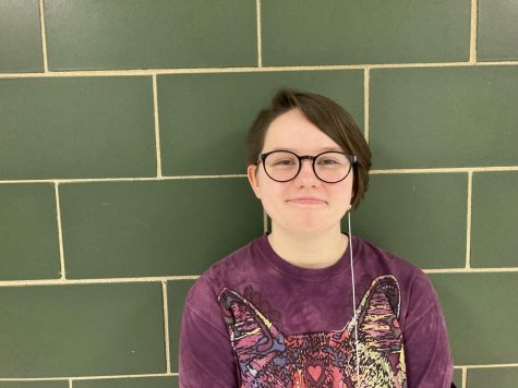 Katelyn Kumon, sophomore